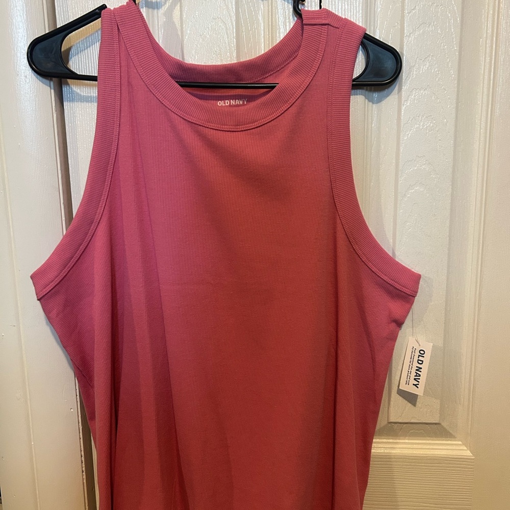 Old Navy Women's Pink Tank Top